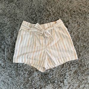 Women’s LOFT High rise shorts